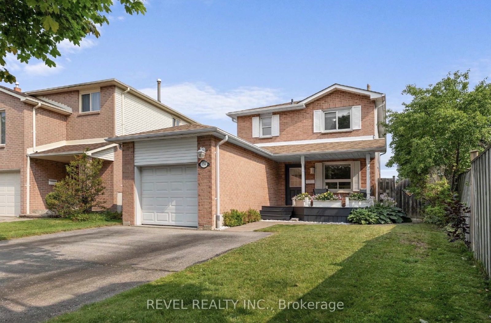 156 Rands Road, South Ajax, a home sold by The Gordon Brothers Team